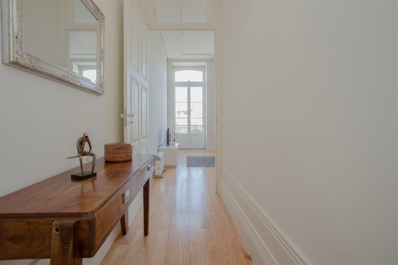 Downtown Spacious Studio Porto Dış mekan fotoğraf